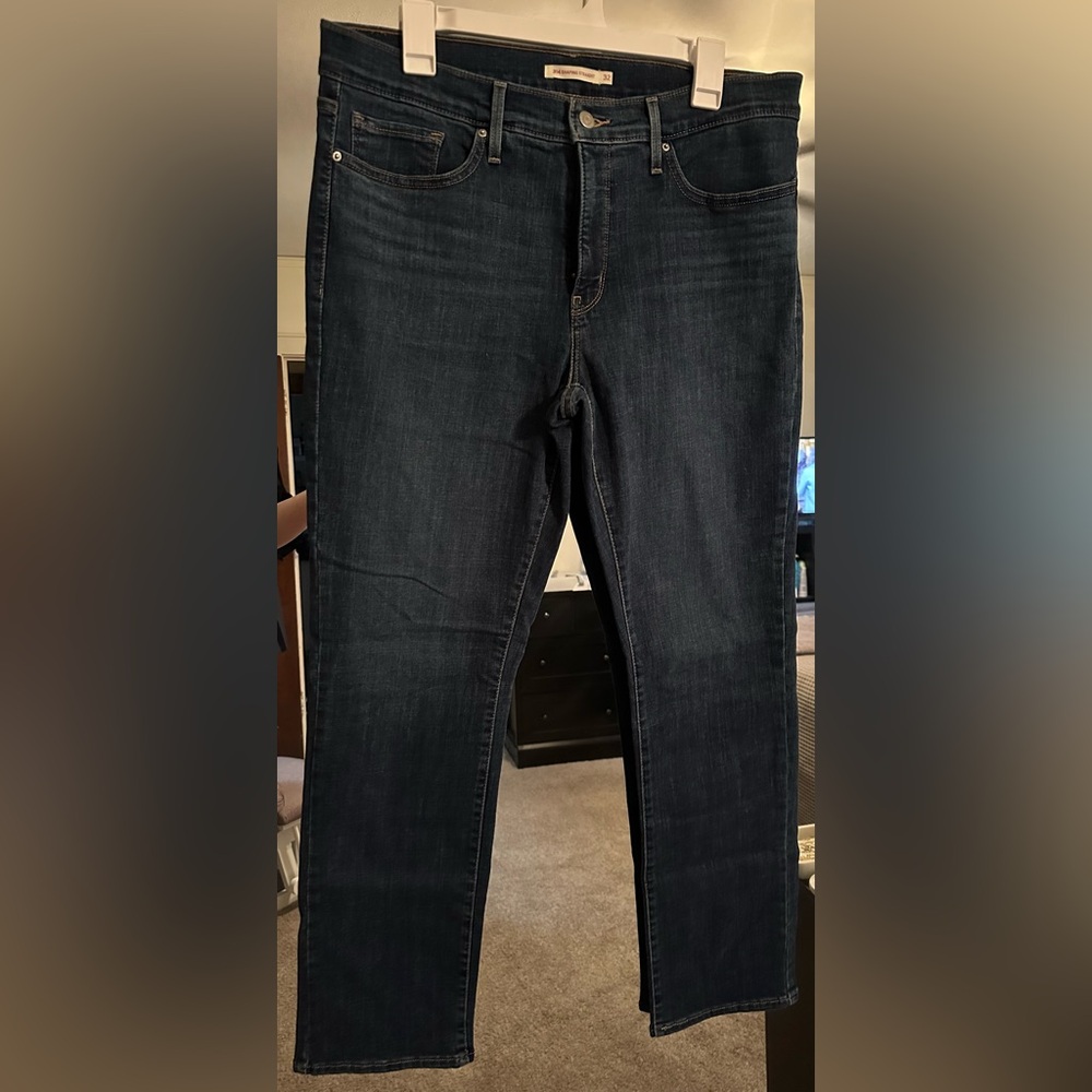 Levi’s 314 Shaping Straight Blue Jean